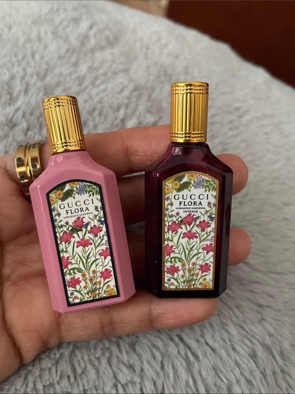 Gucci Flora Mini Perfume Bottles — Pink & Deep Red with Gold Caps